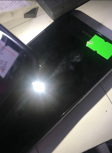 iPhone 6s backlight boosting electric inductance caused  black screen without reaction repair