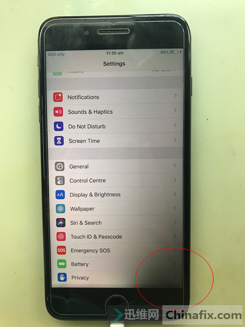 iPhone 8 Plus screen display exception repair