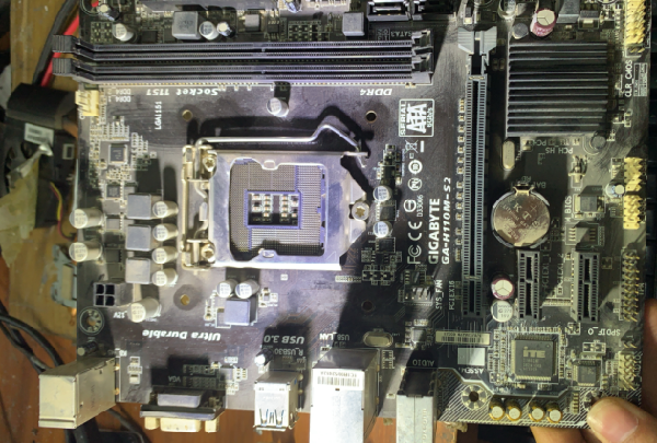 Gigabyte ga-h110m-s2 mainboard is not powered on for repair