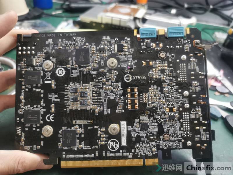 Gigabyte GTX970 graphics card runs 3DMRAK screen is black or frozen repair