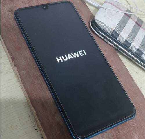 Huawei Nova 4e enters Recovery mode for repair