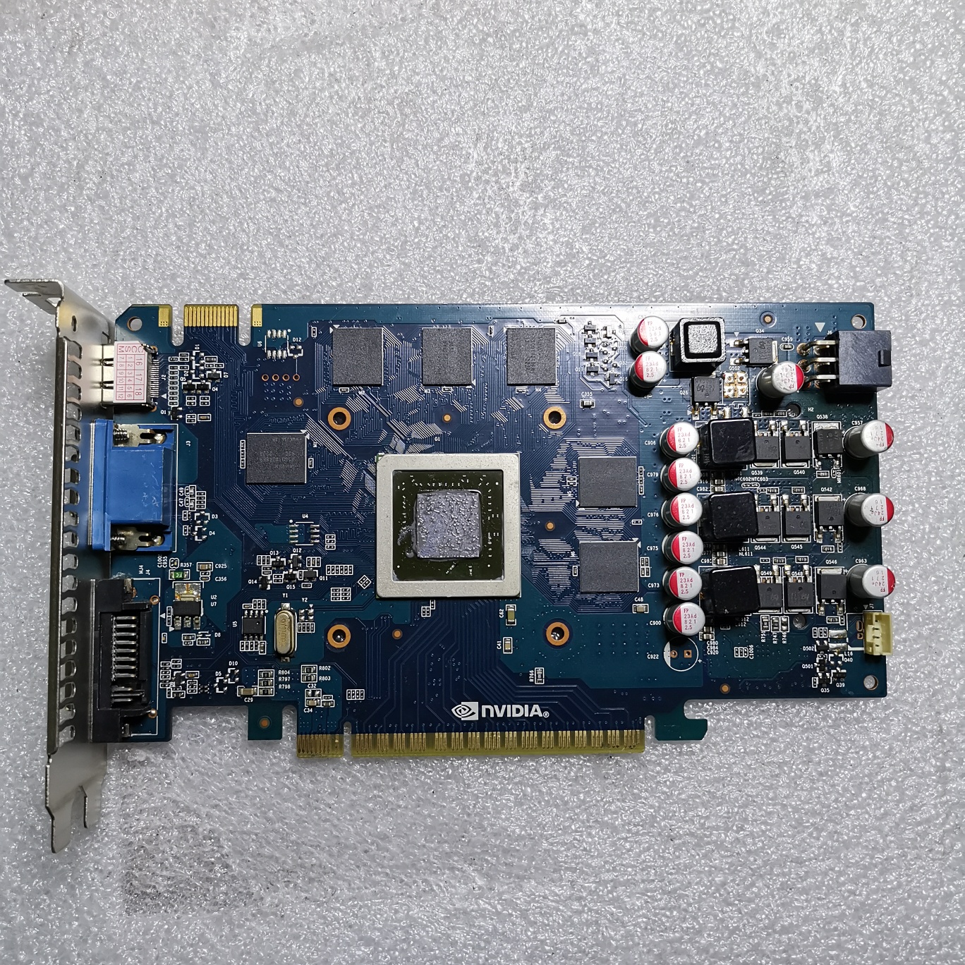 INNO3D GTX550IT graphics card heating automatic shutdown repair 