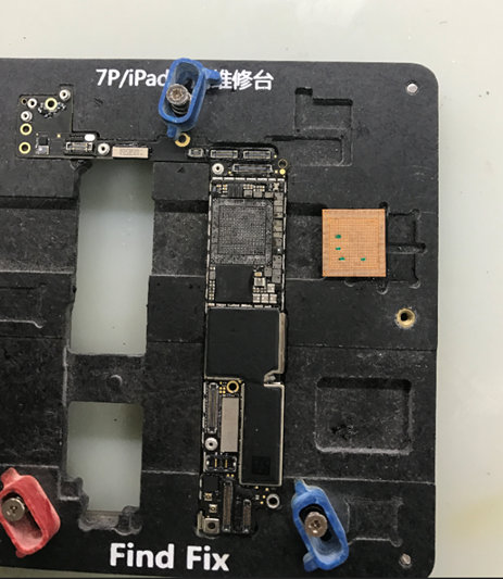 iPhone 7 Plus repair of Won't Turn On after falling