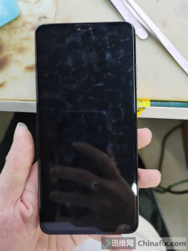 HUAWEI Mate 30 Pro is not powered on for repair Figure