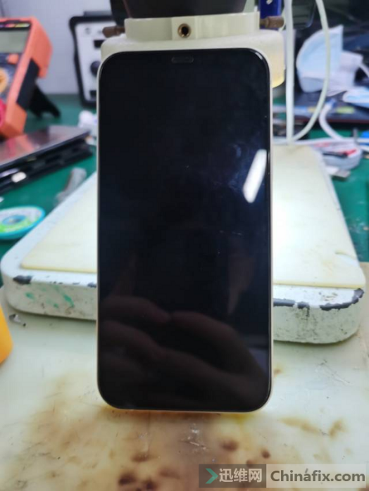 iPhone 12 does not turn on for repair