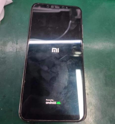 Xiaomi 8 restarts repeatedly for repair