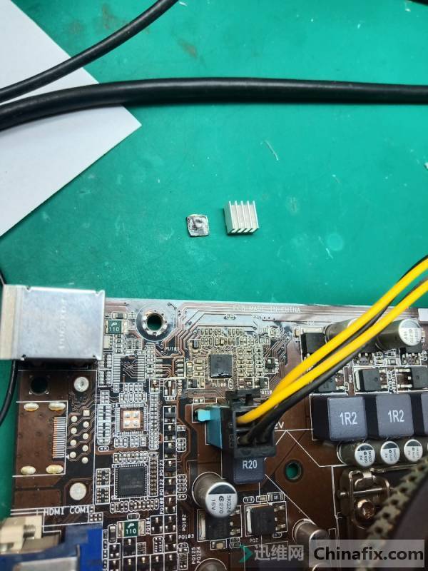 ASUS P7H55-M PLUS does not display red screen repair after startup