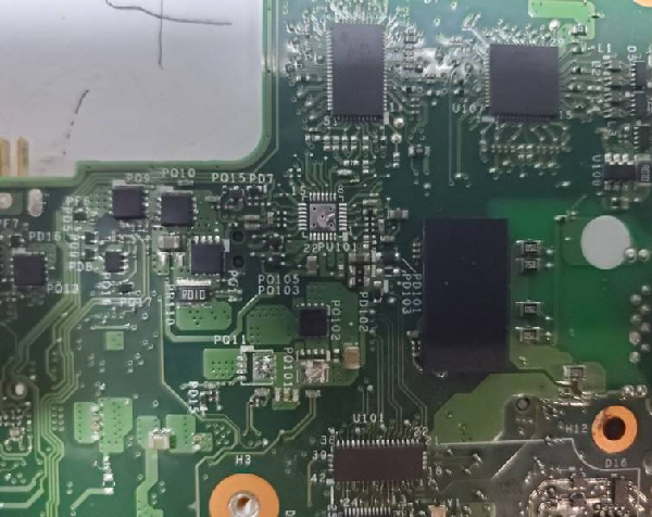 Lenovo ThinkPad T460 notebook is not charged and its screen flashes for repair 